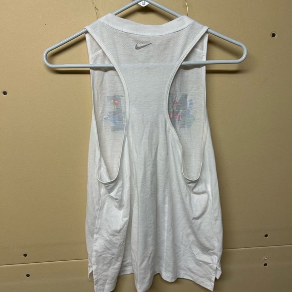 2/$30⚡️- SHIRT | Women’s Nike shirt size medium (fits small) - Picture 2 of 4